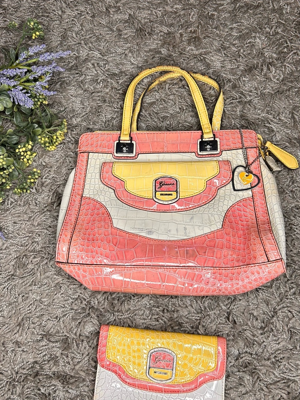 VTG y2k Guess Colorblock Croc-Embossed Tote in Coral, Yellow & Cream